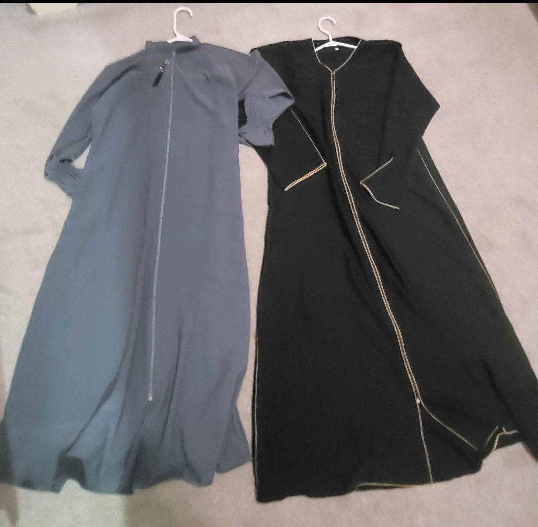 Two Abayas - Black and Grey - photo 2