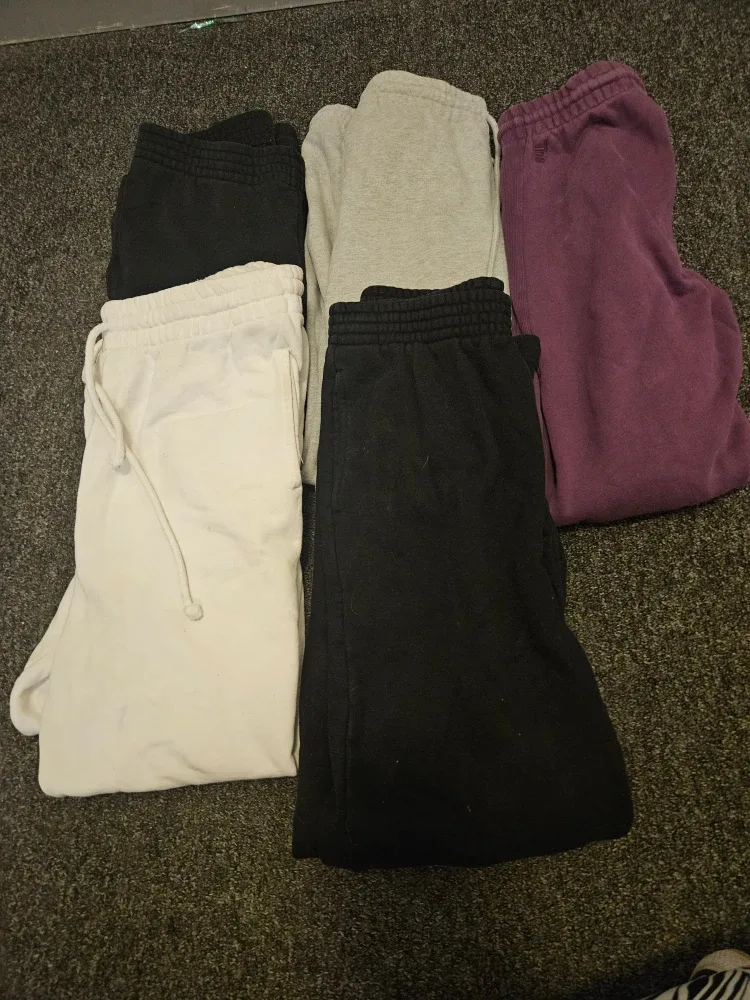 Aritzia/TNA Cozy AF/ sweetfleece  Sweatpants 5 pairs bundle