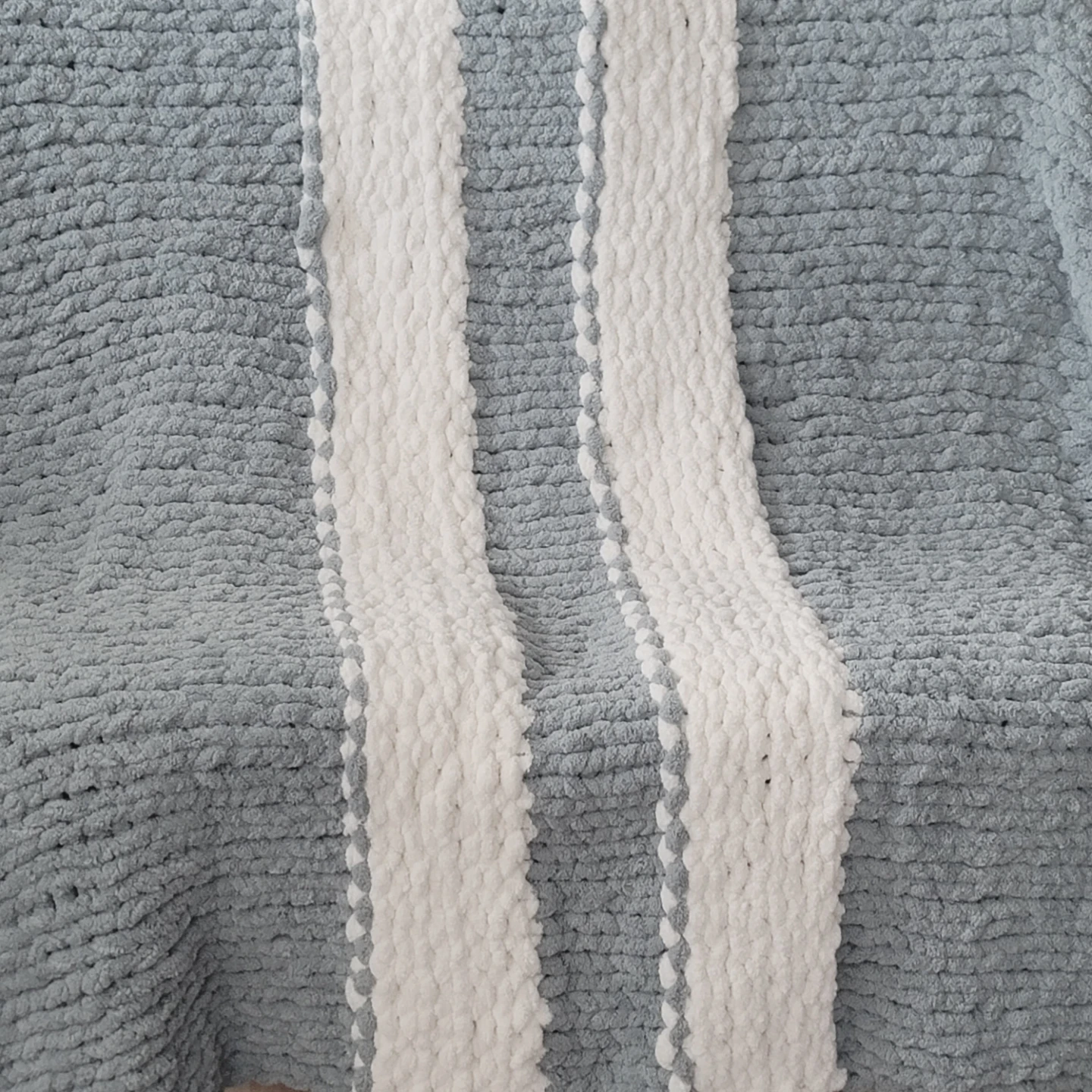Handmade Green & White Chunky Crochet Blanket 50" × 70"