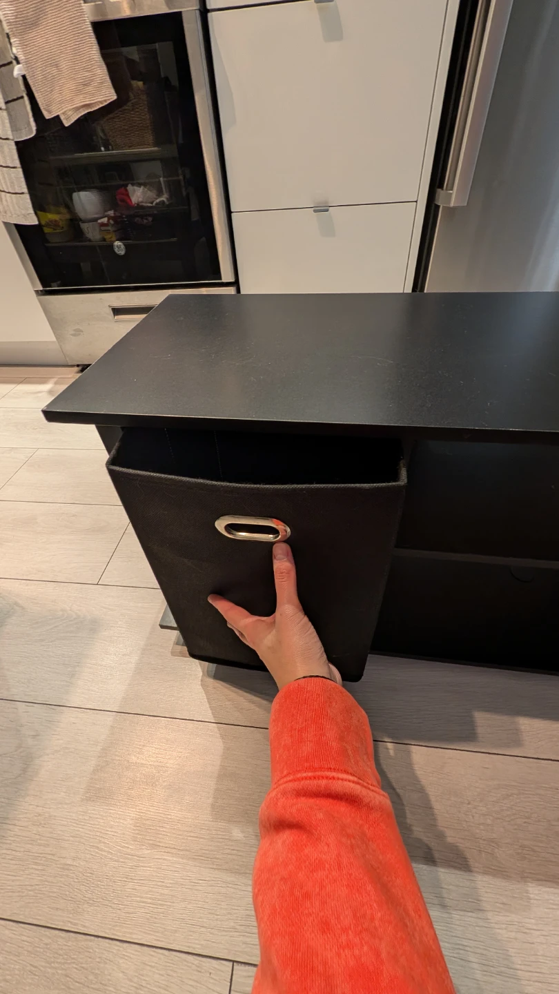 TV stand with storage - photo 2