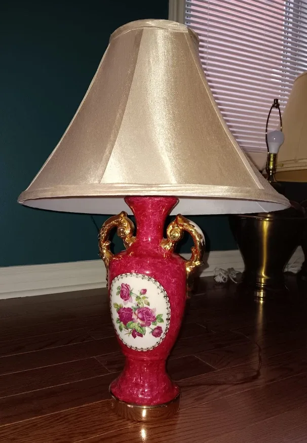 Lamps and more  ESTATE SALE image indicator(3)
