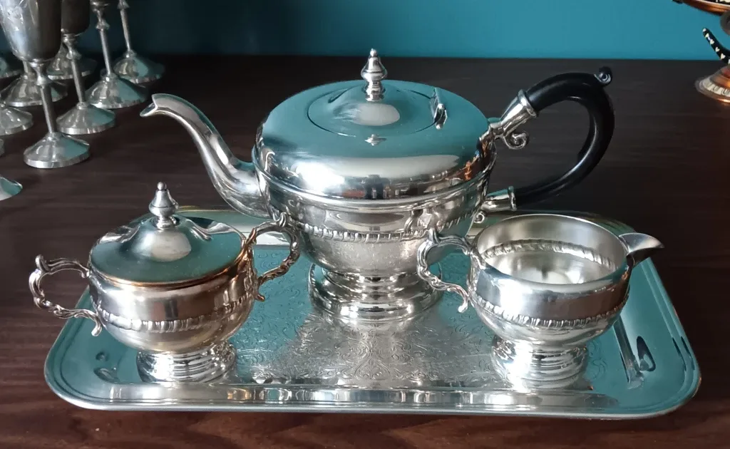 Lamps and more  ESTATE SALE image indicator(10)