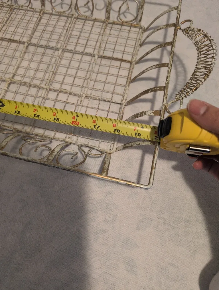 Decorative Wire Basket - 18 Inches - Gold /White Wash #cleanout image indicator(5)