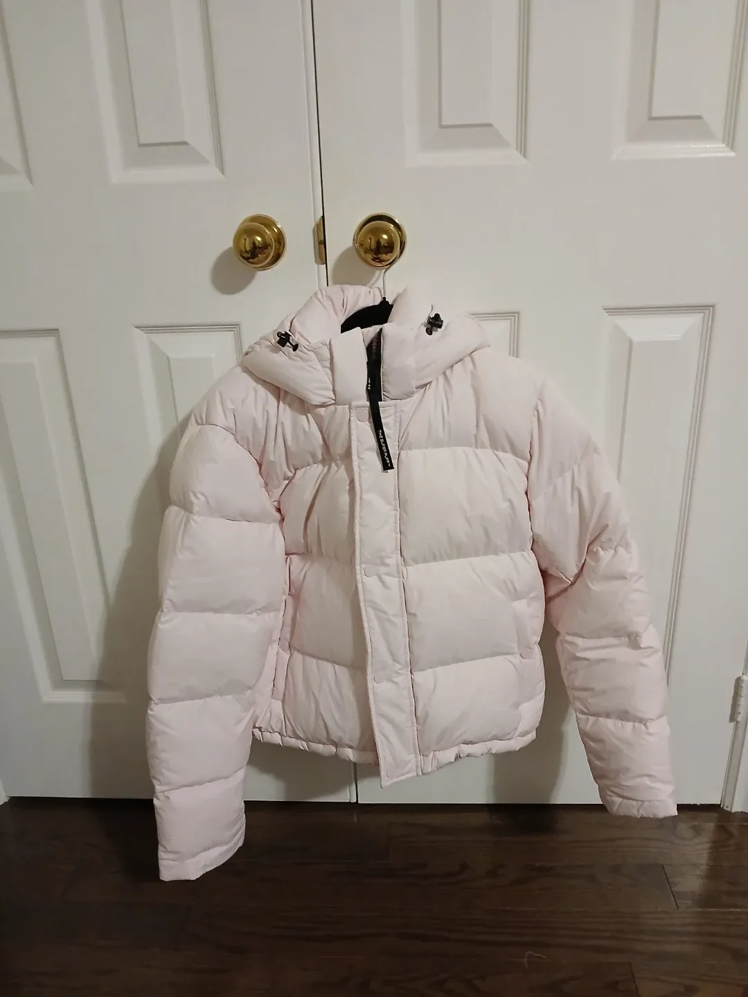 Aritzia The Super Puff CliMATTE image indicator(2)