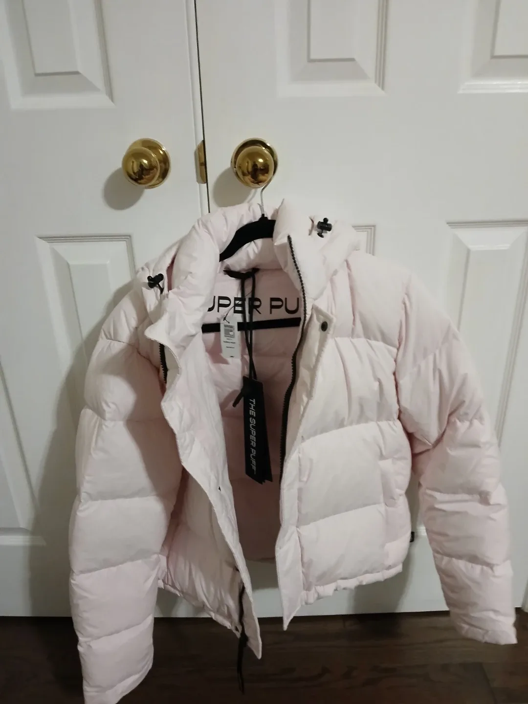 Aritzia The Super Puff CliMATTE image indicator(4)