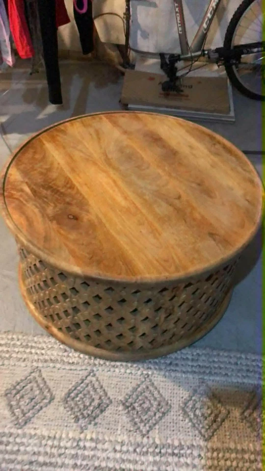 Round Wood Coffee Table - photo 2