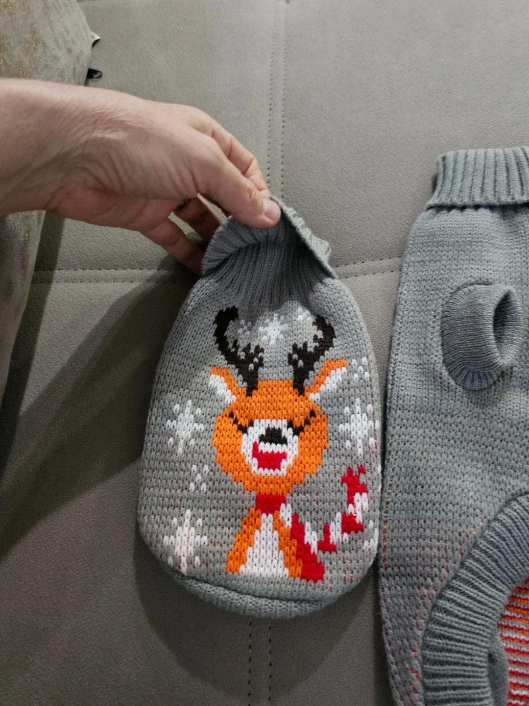 Christmas Matching dog and cat Sweaters - Reindeer Design image indicator(9)