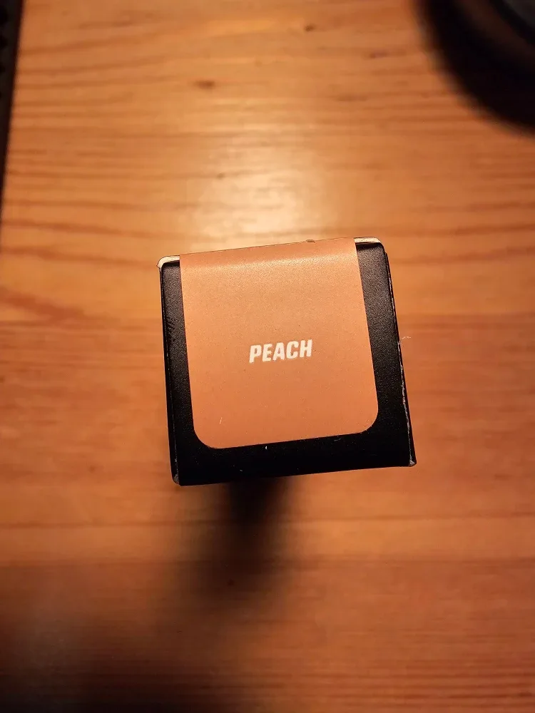 New Huda Beauty #Fauxfilter Color Corrector - Peach image indicator(4)