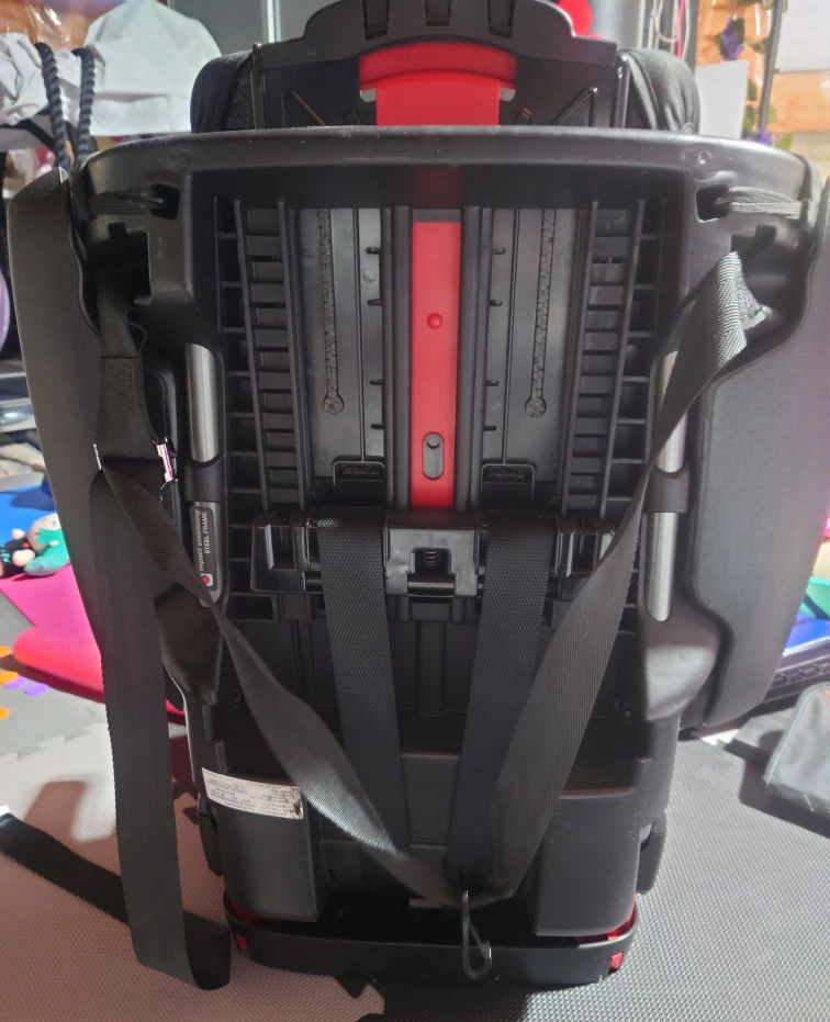 Britax Pinnacle ClickTight Car Seat - photo 4