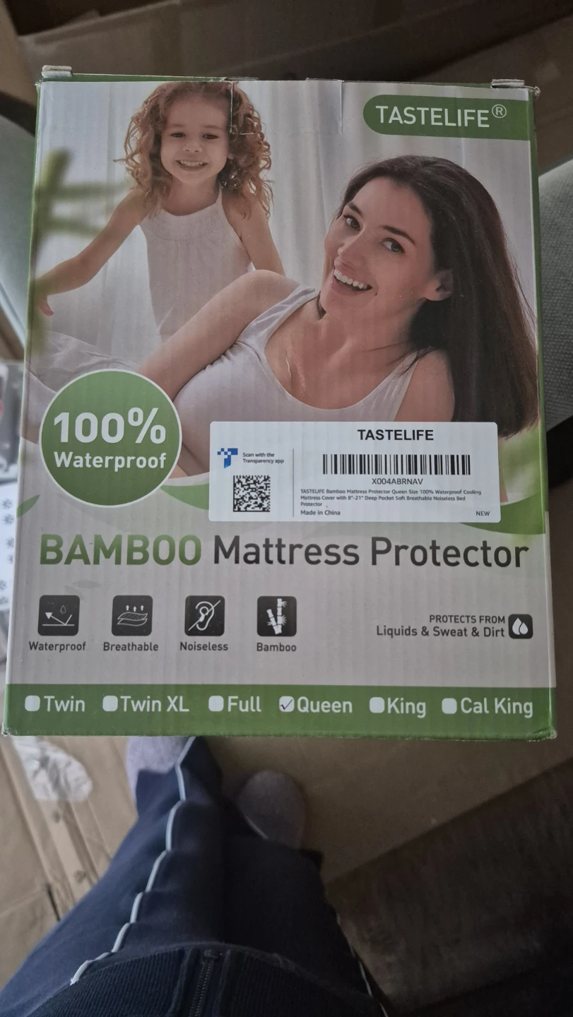 TASTELIFE Queen Bamboo Mattress Protector - New in Box