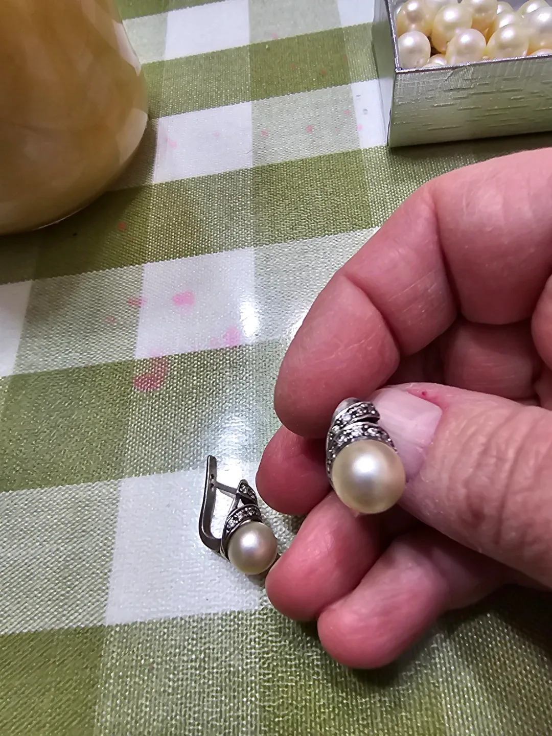 Pearl Necklace, 16 inches 45 cm and earrings(silver) image indicator(5)