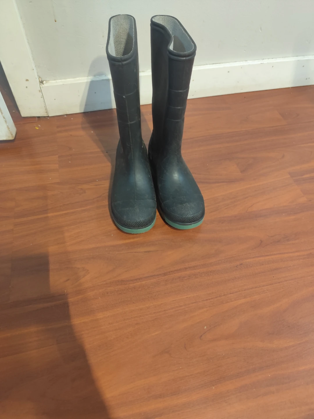 Kids' Black Rain Boots 🥕