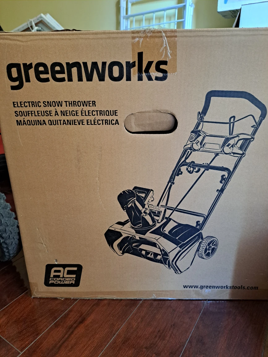 Greenworks 20-Inch Electric Snow Thrower - photo 2