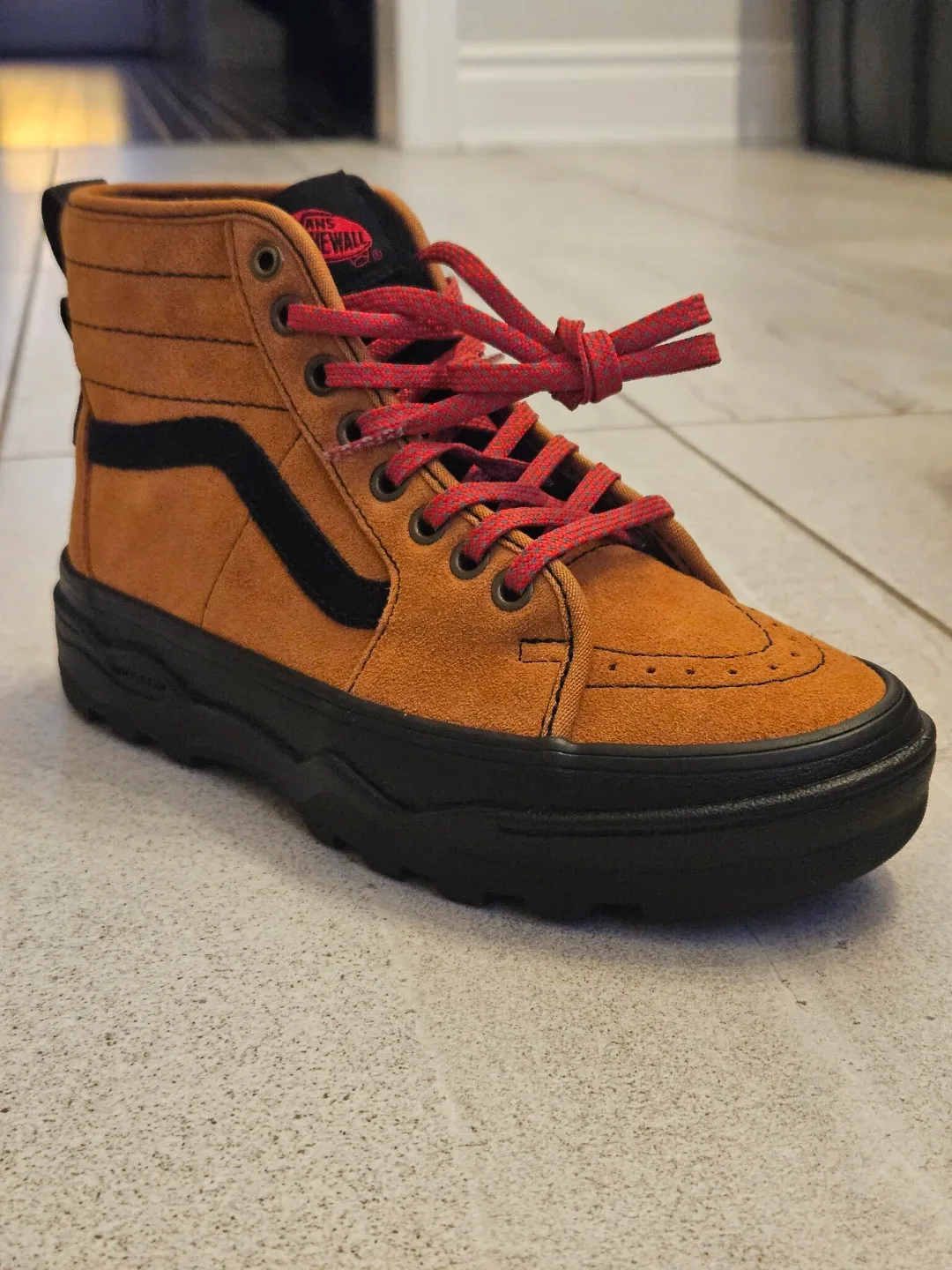 vans High top suede boots image indicator(9)