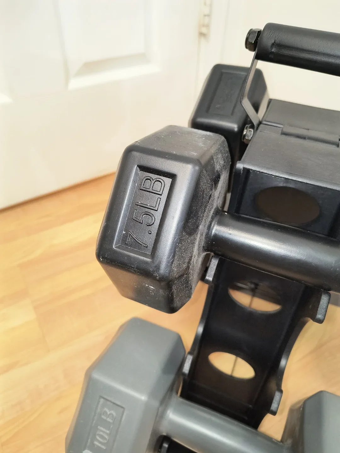 Aduro Sport Dumbbell Set with Rack - 7.5lb & 10lb image indicator(2)