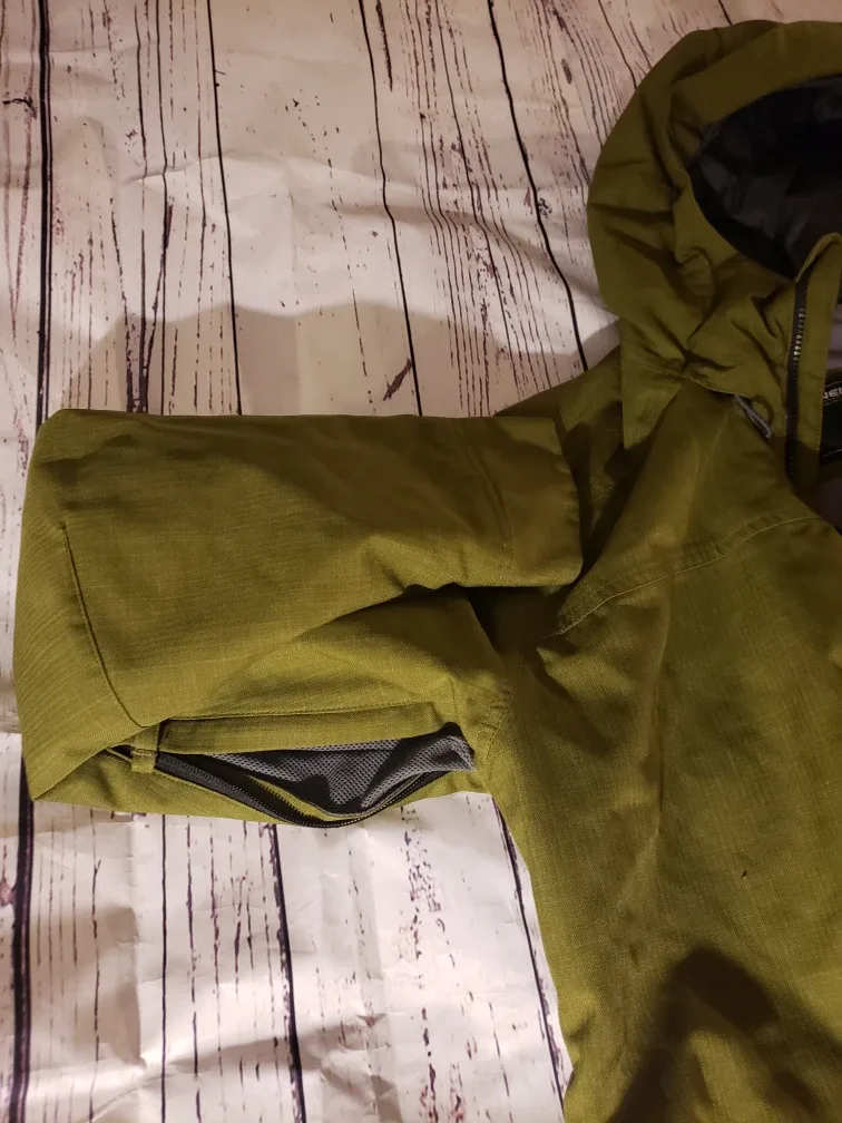 O'Neill Olive Green Jacket #Cleanout image indicator(2)