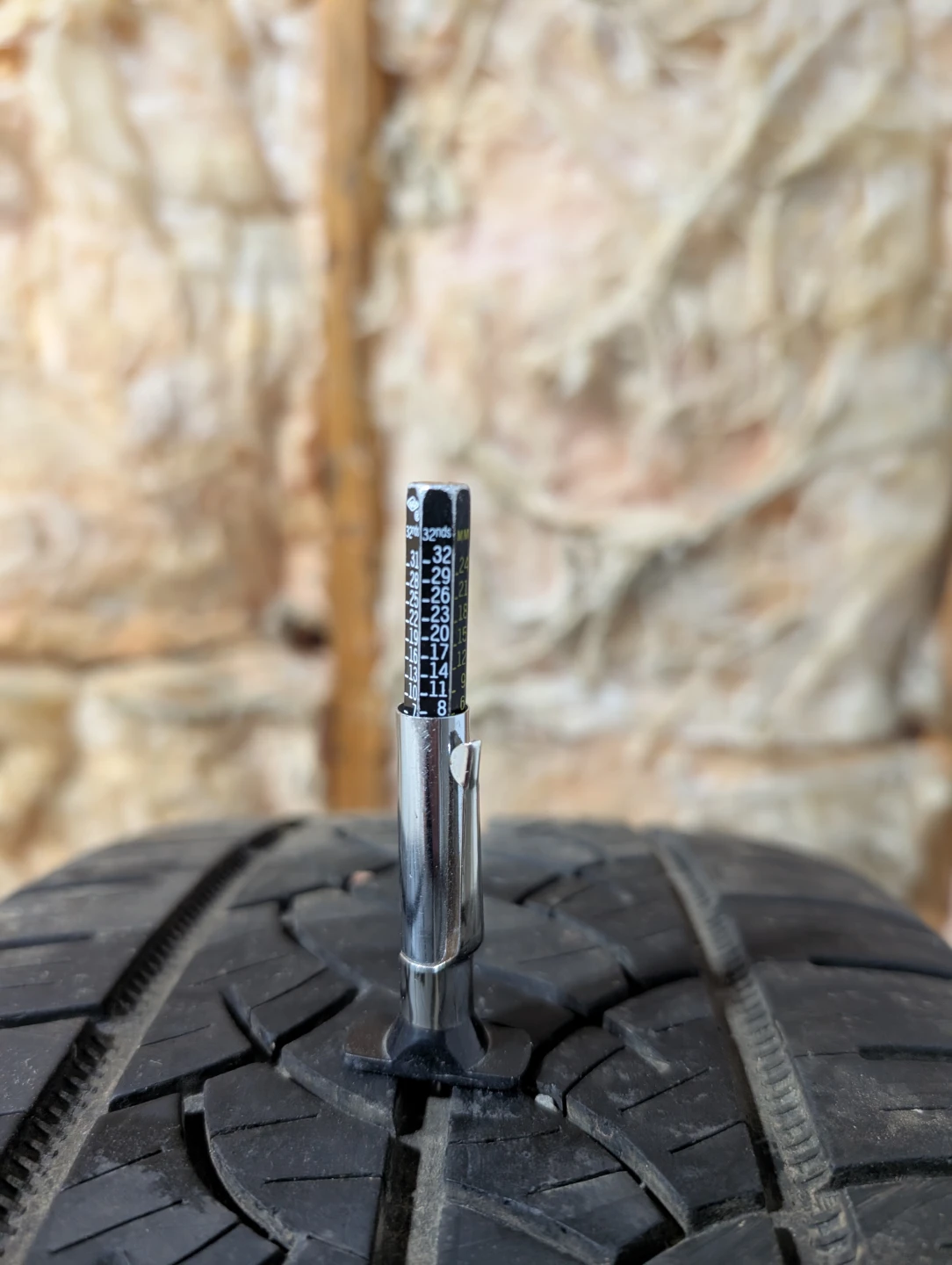 (1)-225/55R19 Continental True Contact All Season Tire - photo 3