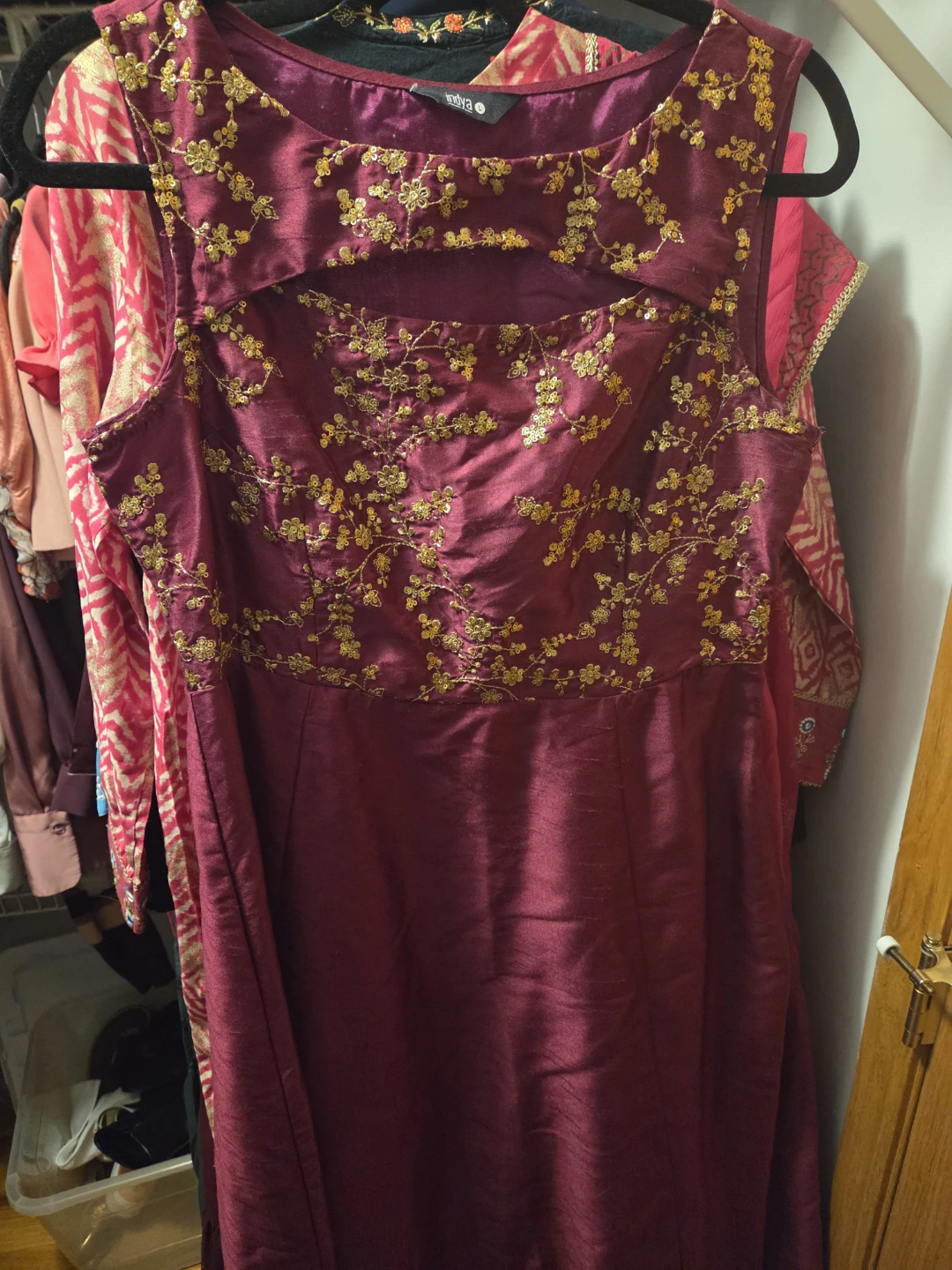 Indya Kurti, Size L, Maroon/Dark Purple with Gold Embroidery