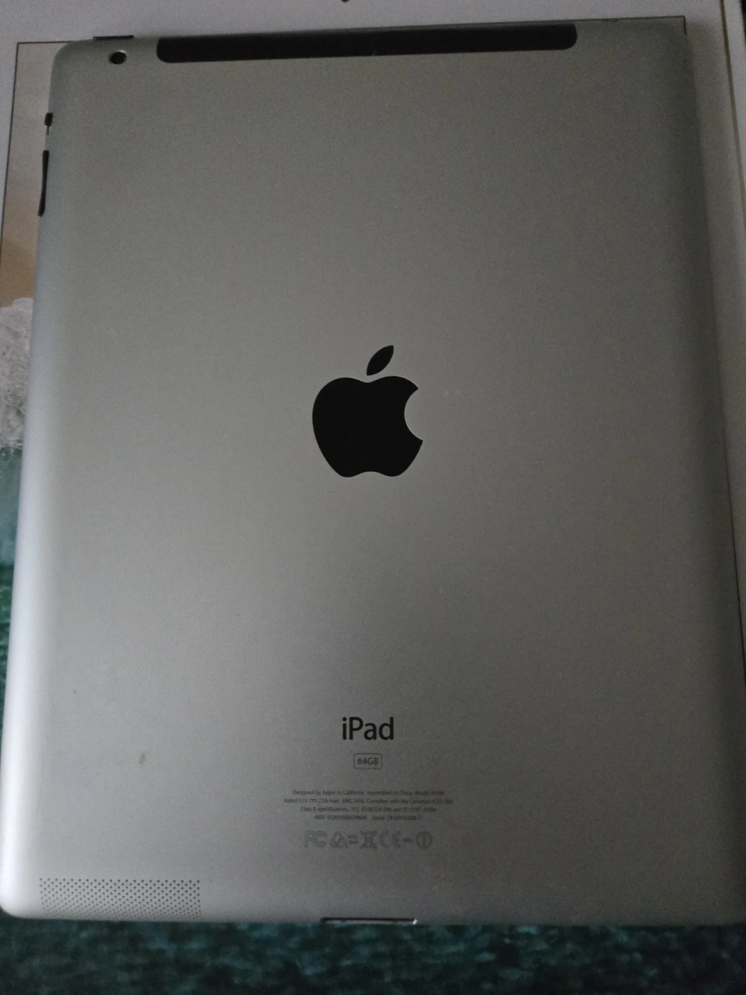 Apple iPad 2- A1396 (Locked) - photo 4