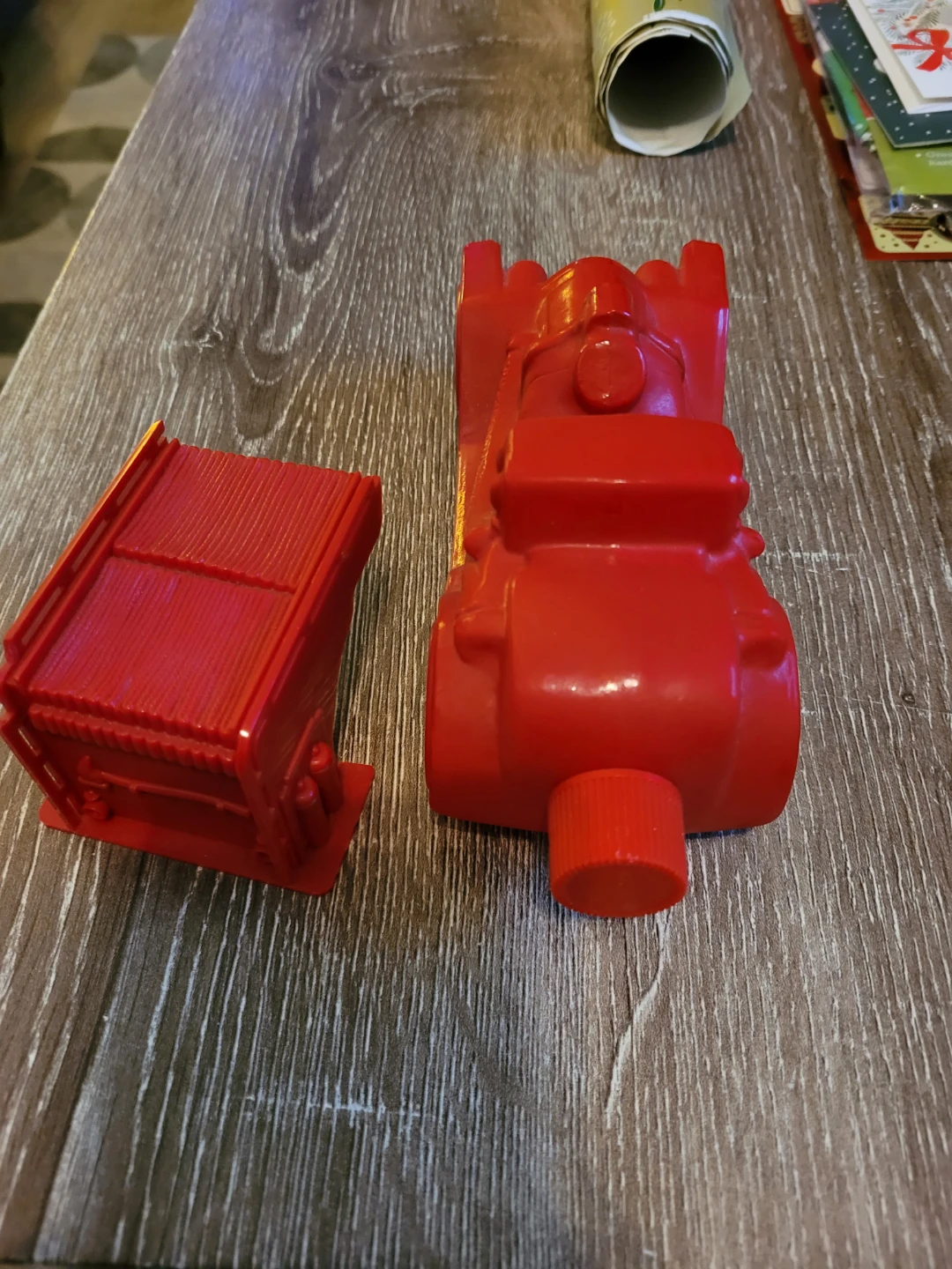 Avon Ceramic Vintage car with cologne - photo 2