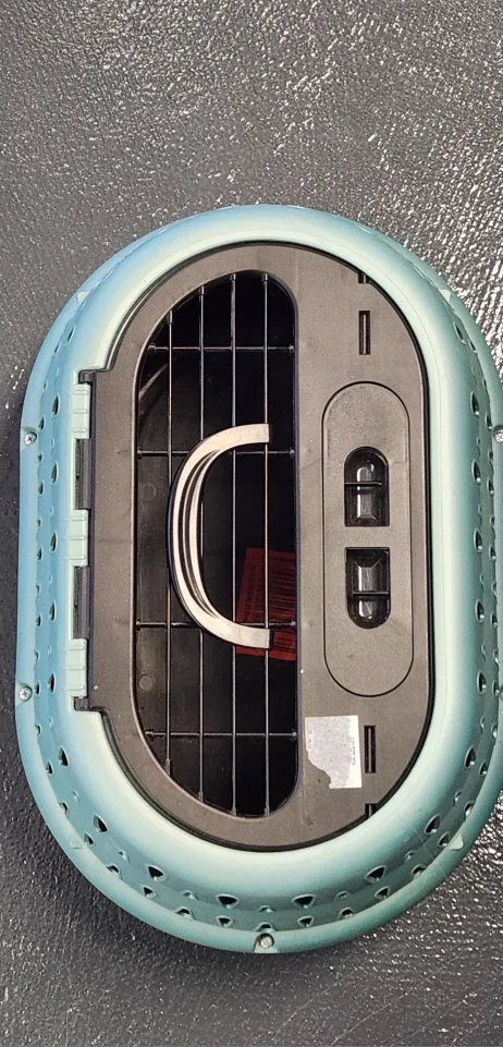 Pet Carrier - Blue... NEW image indicator(2)