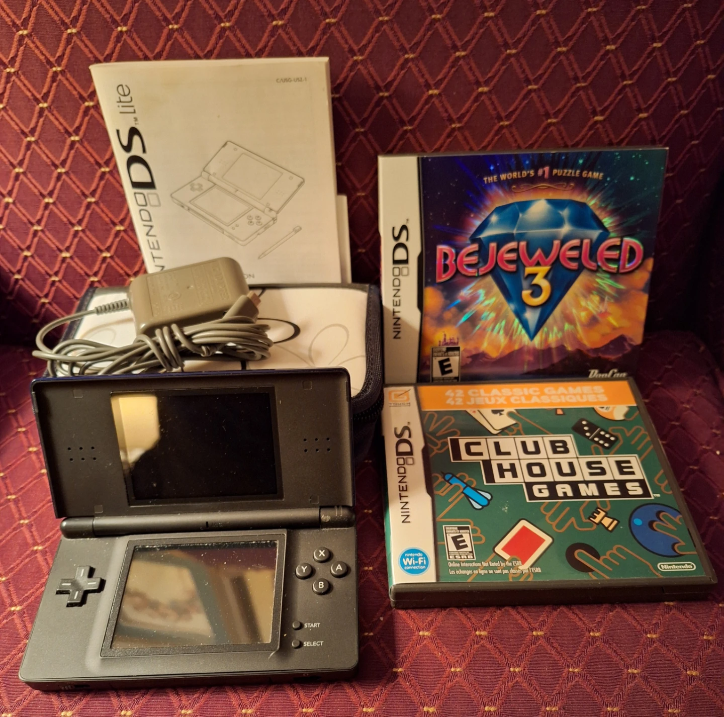 Nintendo DS Lite plus 2 Games - photo 3