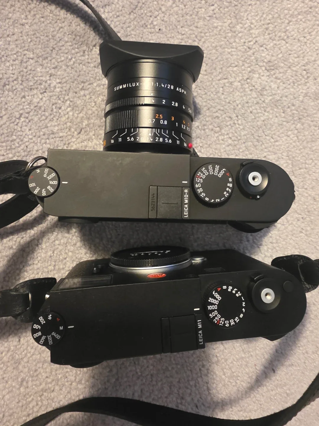 Leica M10-R & Leica M11 Cameras image indicator(3)
