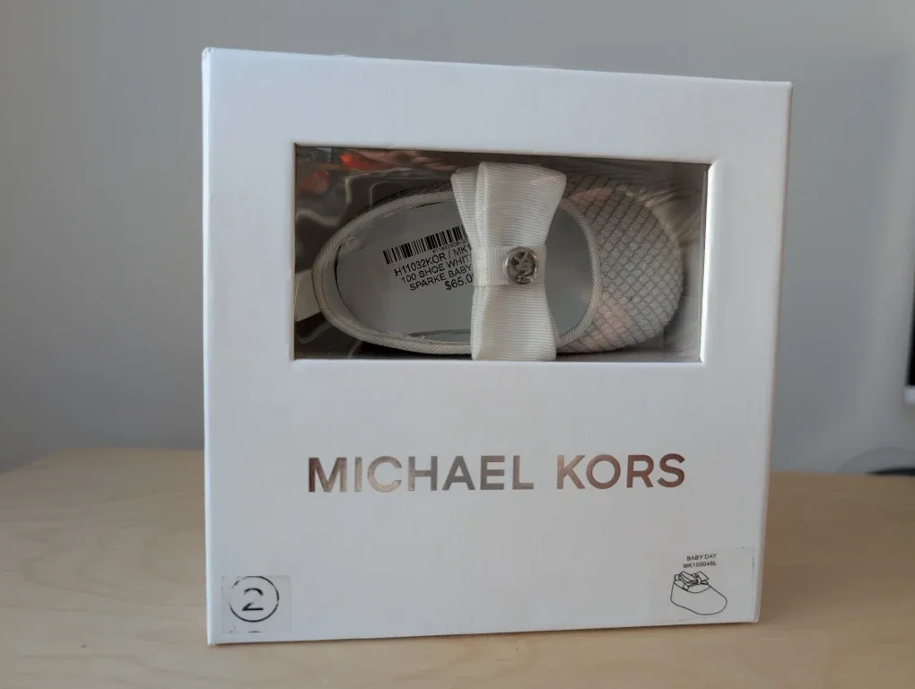 New Michael Kors Baby Shoes - Size 1 US image indicator(7)