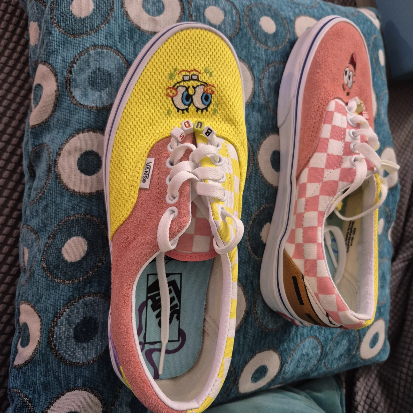 Vans Era SpongeBob Best Friends Shoes, Size 7 - photo 2