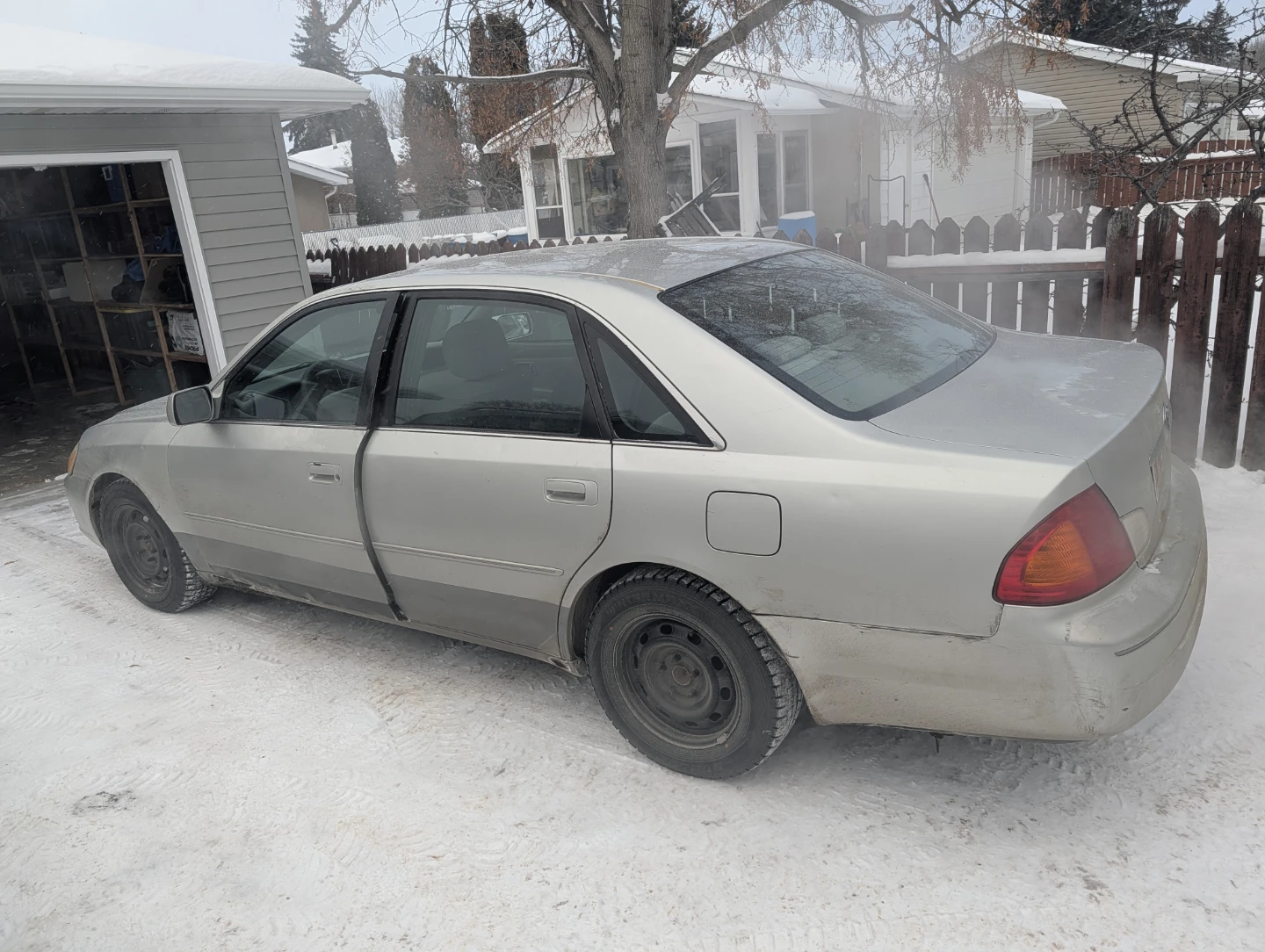 2000 Toyota Avalon SALVAGE TITLE - photo 3
