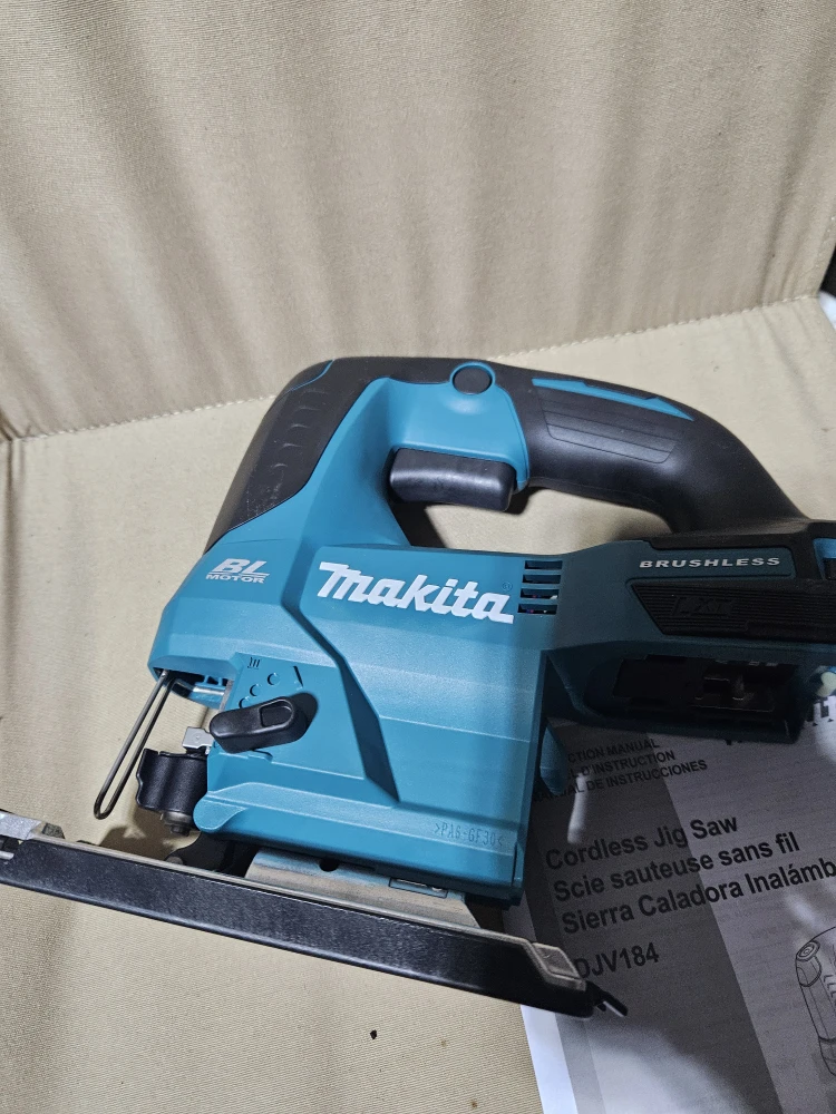 Makita DJV184 18V Cordless Jig Saw
