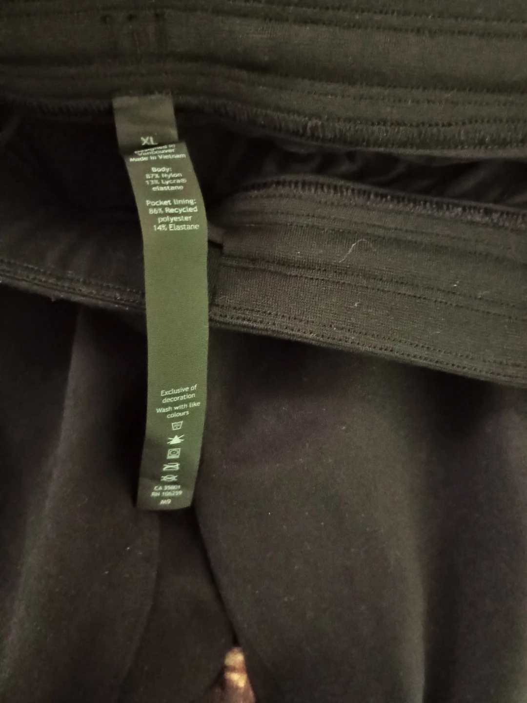Lululemon Black Pants Size XL - photo 3