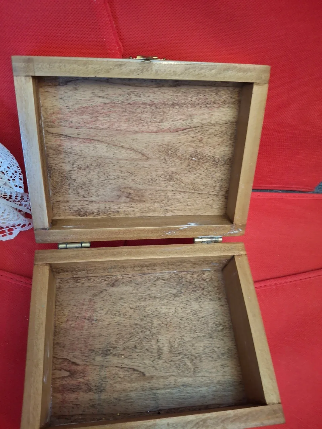 Hand-Painted Christmas Wooden Box image indicator(5)