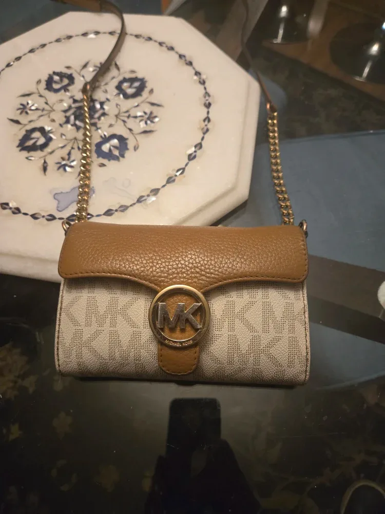 Michael Kors Crossbody Bag
