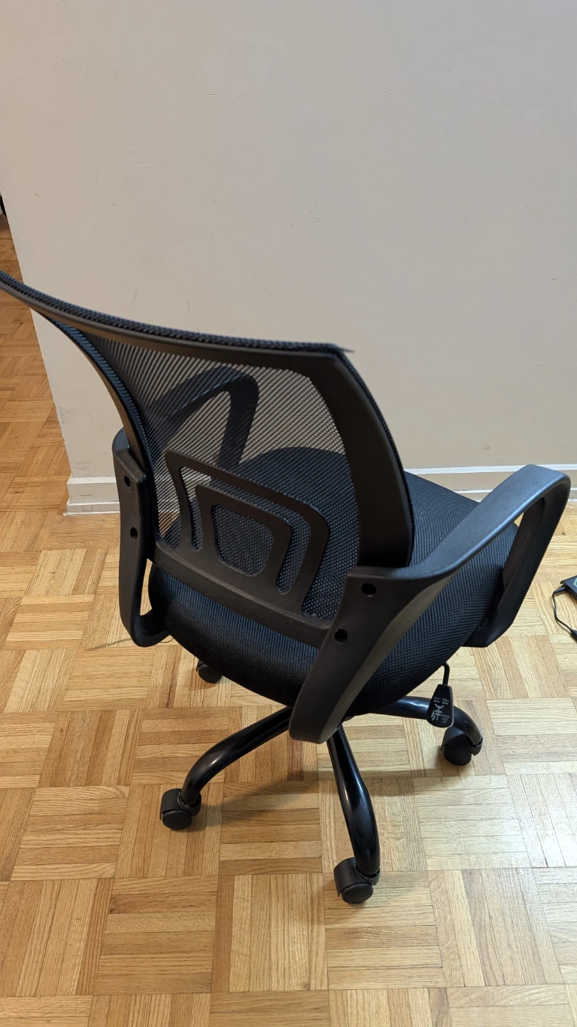 Black Mesh Office Chair - photo 2