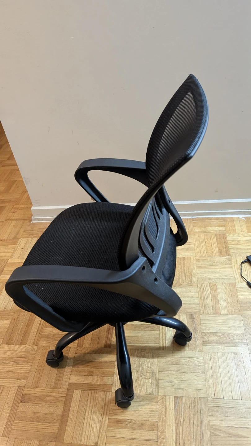 Black Mesh Office Chair - photo 3