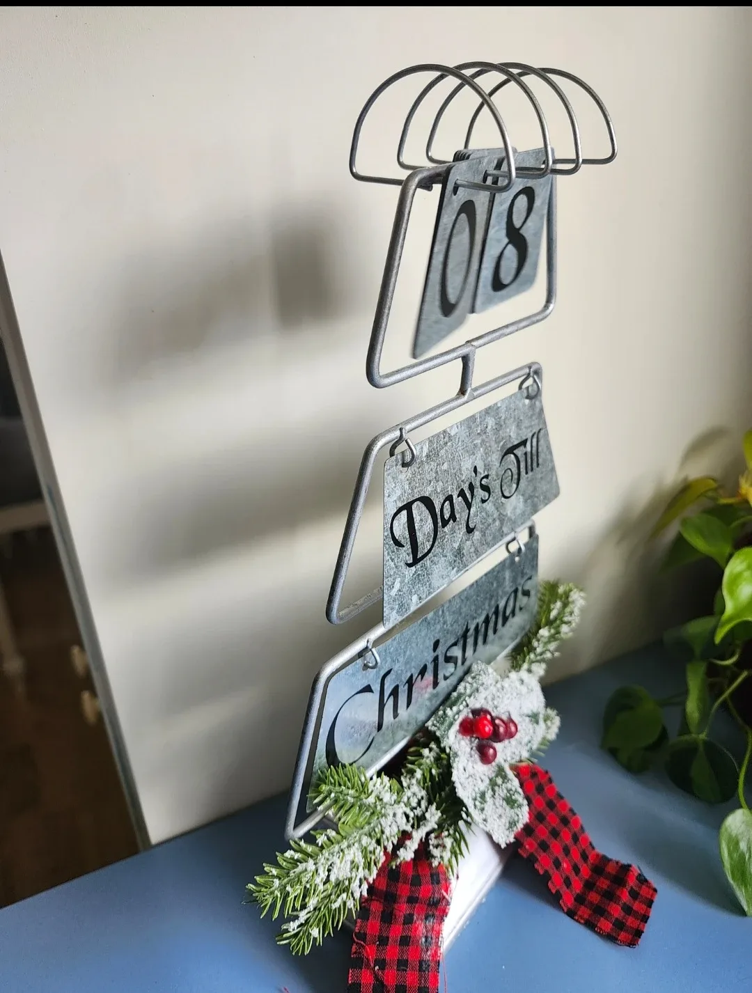 Brand New Rustic Christmas Countdown Calendar