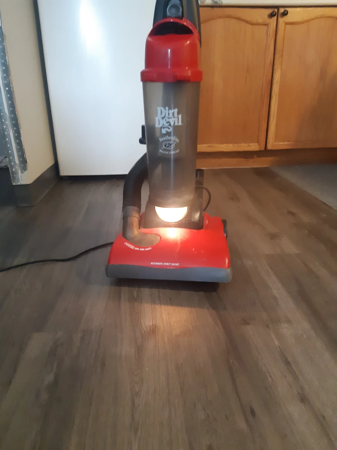 Dirt Devil Simpli-Stik Lightweight Vacuum - photo 3