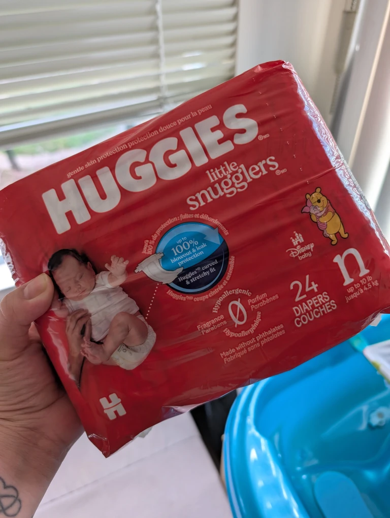 Huggies Little Snugglers Diapers - Size N, 24 Count