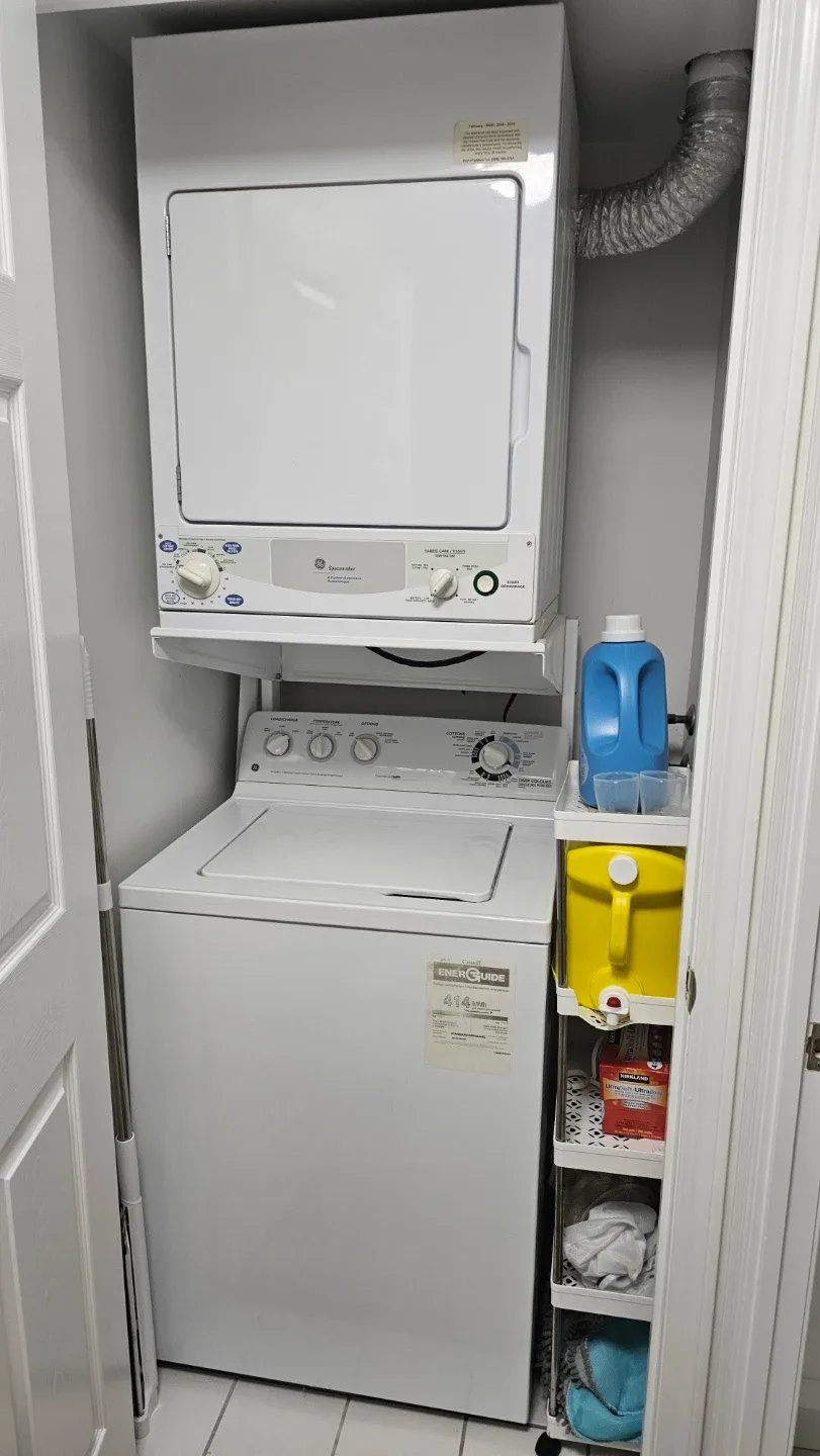 GE Spacemaker Washer Dryer Stackable Unit