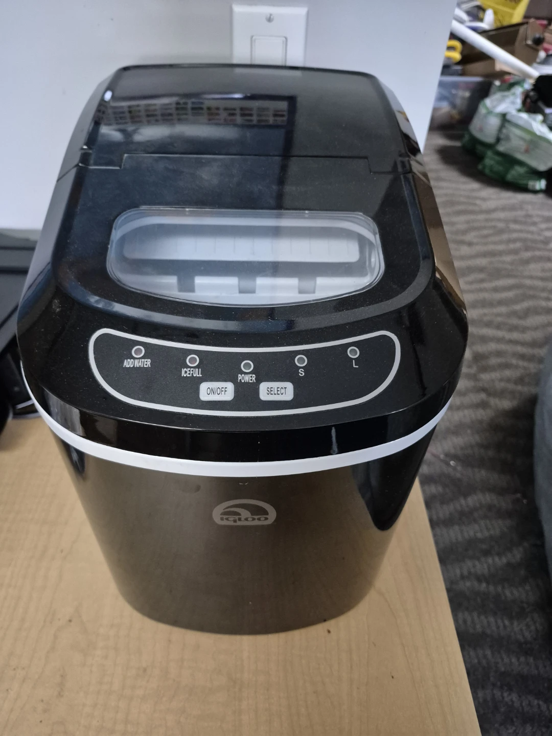 Igloo ICE101-BLACK Portable Ice Maker - photo 2