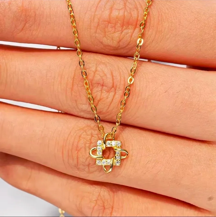 Real 18k AU750 yellow gold Pendant Necklace