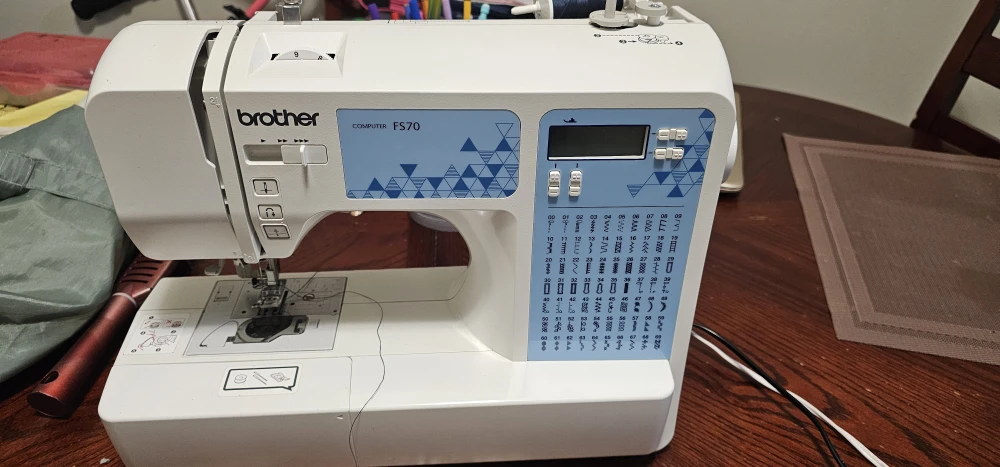 Brother FS70 Computer Sewing Machine - photo 3
