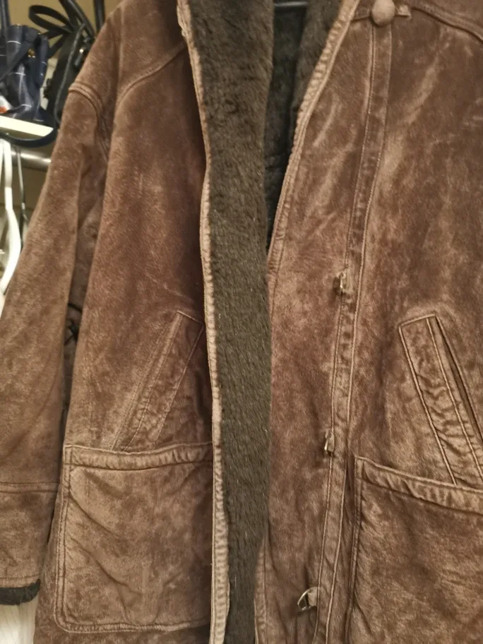 Vintage Brown Suede Shearling Coat image indicator(3)