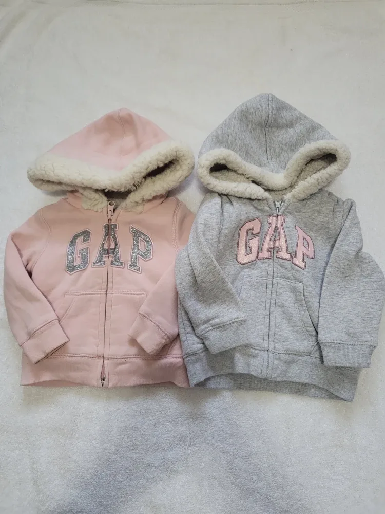 Baby Gap Hoodies - Size 12-18 Months image indicator(2)