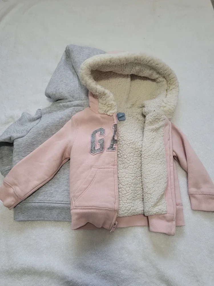 Baby Gap Hoodies - Size 12-18 Months image indicator(5)