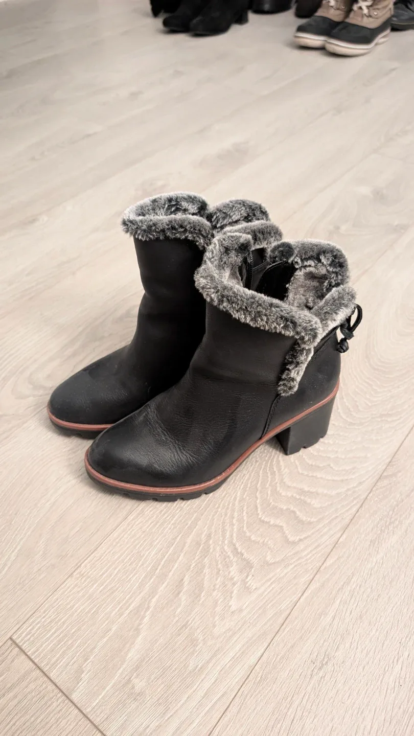 Women's Naturalizer Valene Black Leather Boots Size 6.5