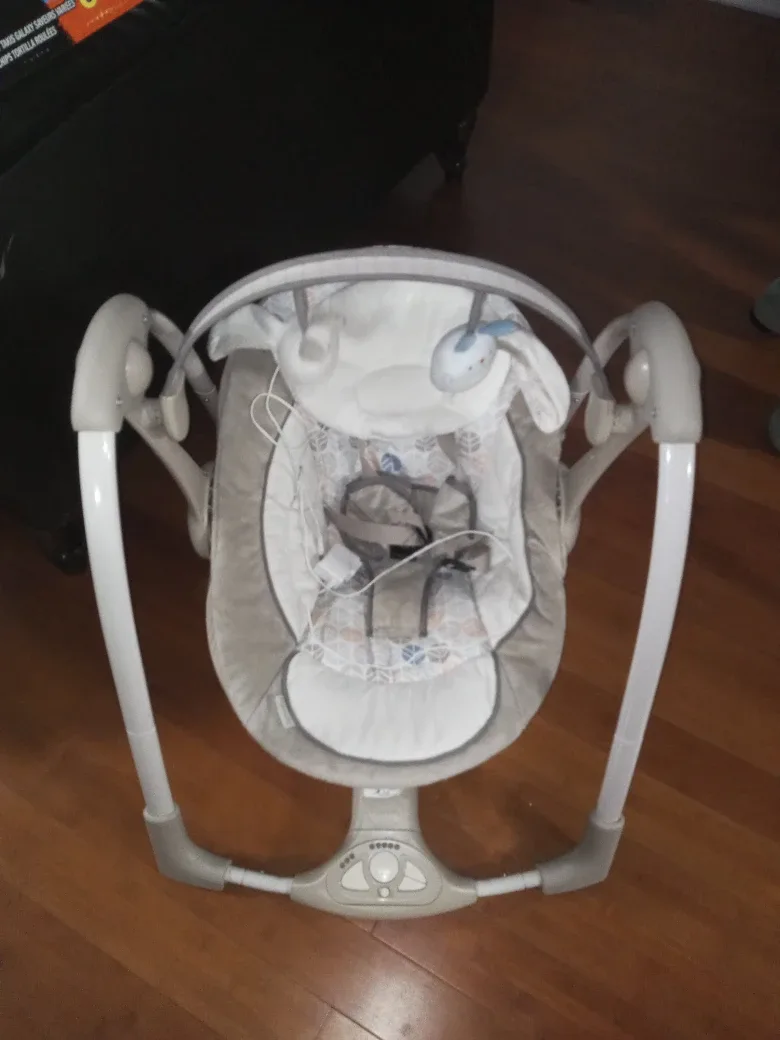 Graco Baby Swing
