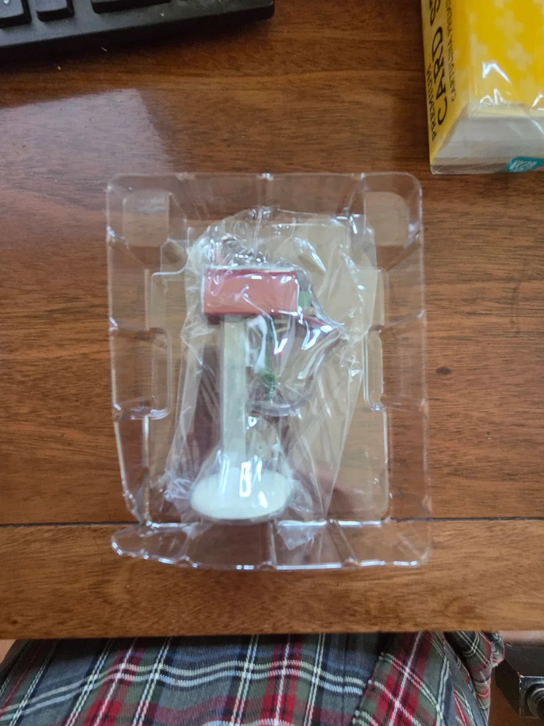 Hallmark Keepsake Holiday Mail Ornament - New in Box image indicator(3)