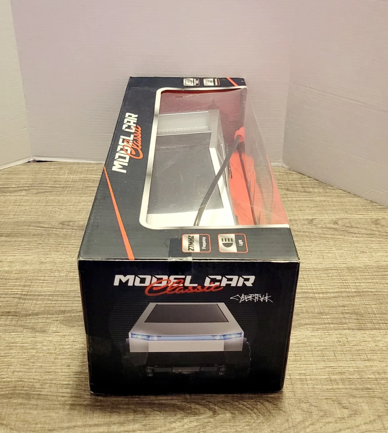 JMYOG Cybertruck Model Car 1:12 Scale, New in Box! image indicator(5)